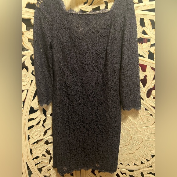 Adrianna Papell lace dress - Picture 4 of 6